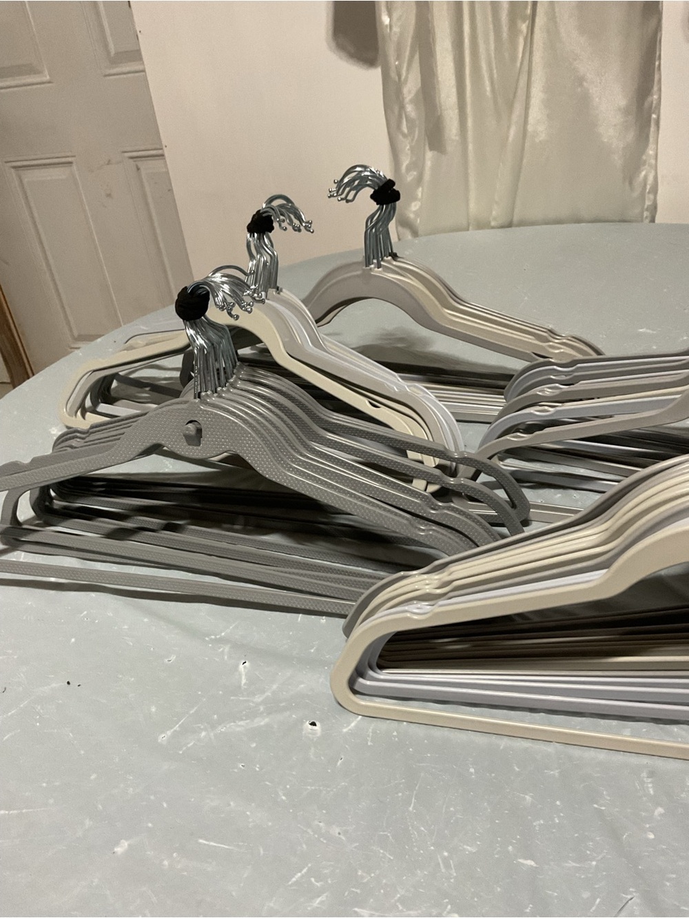 Set of Neutral Cream and Gray Women's Garment Hangers 50 pcs - Picture 4 of 4